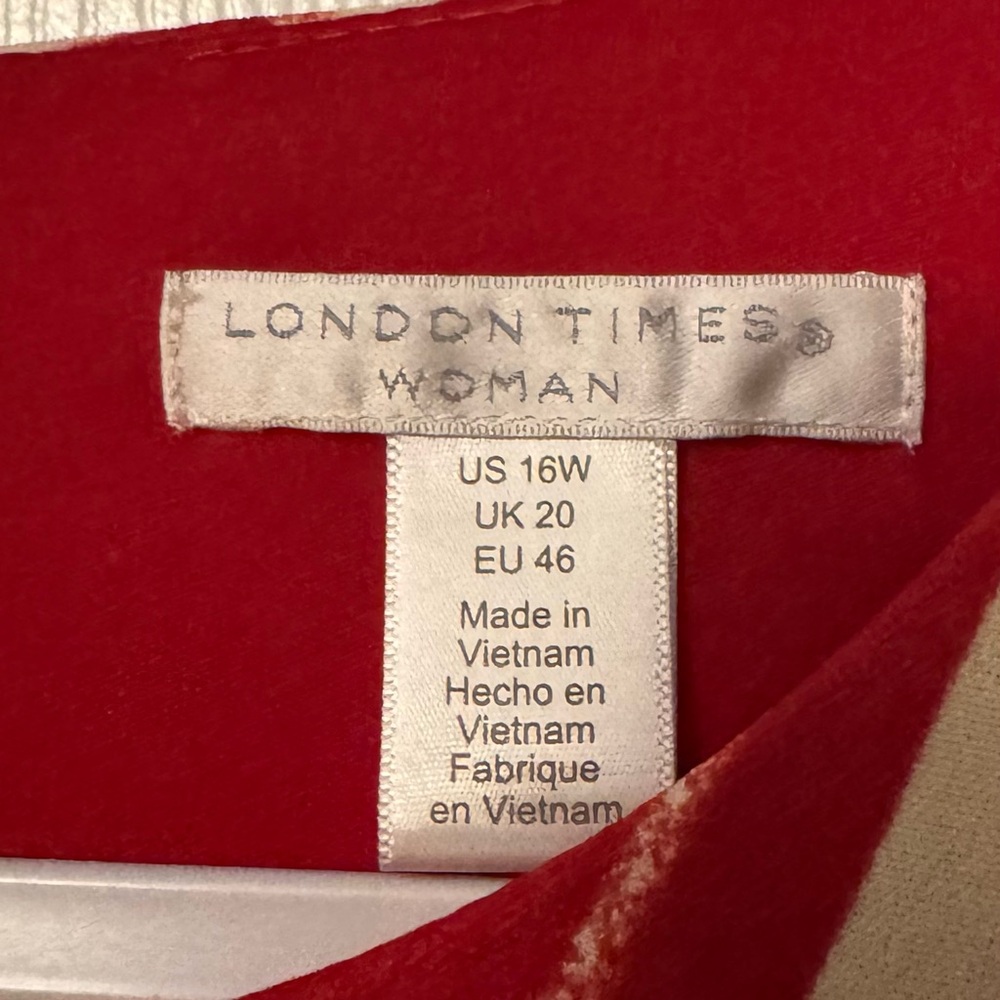 NWT London Times puff sleeve midi wrap dress - Picture 3 of 5